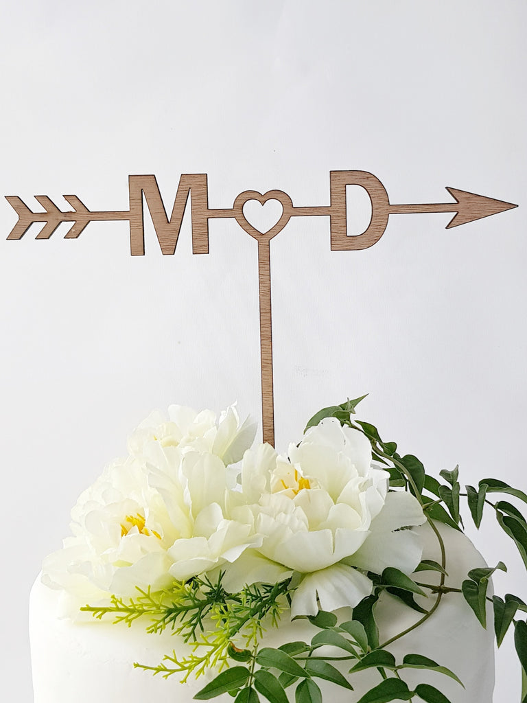Engagement and Wedding cake topper, Personalized Initials, arrow of love - TroubleMaker.co.nz