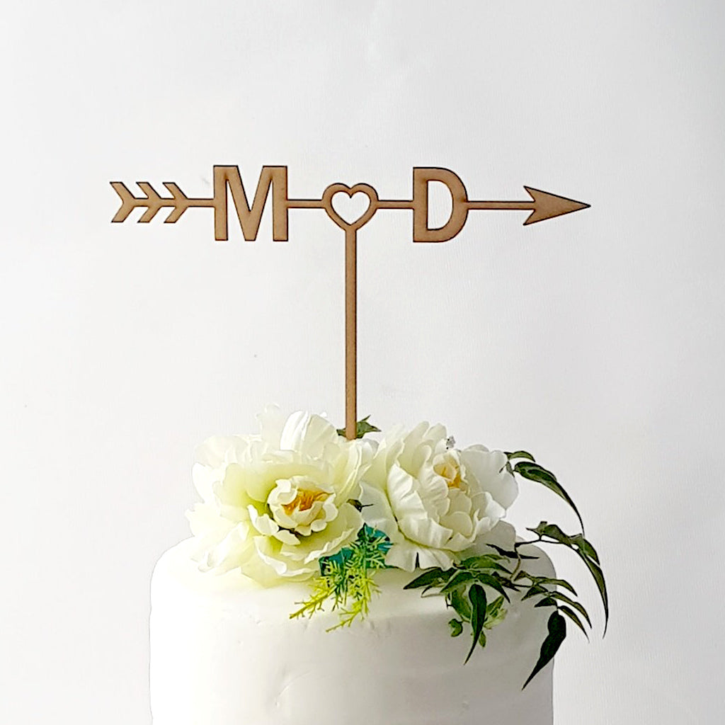 Engagement and Wedding cake topper, Personalized Initials, arrow of love - TroubleMaker.co.nz