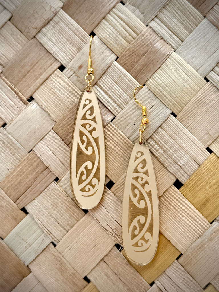 Kowhaiwhai Teardrop Earrings