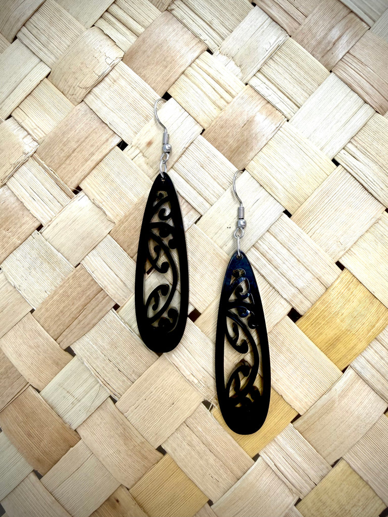 Kowhaiwhai Teardrop Earrings