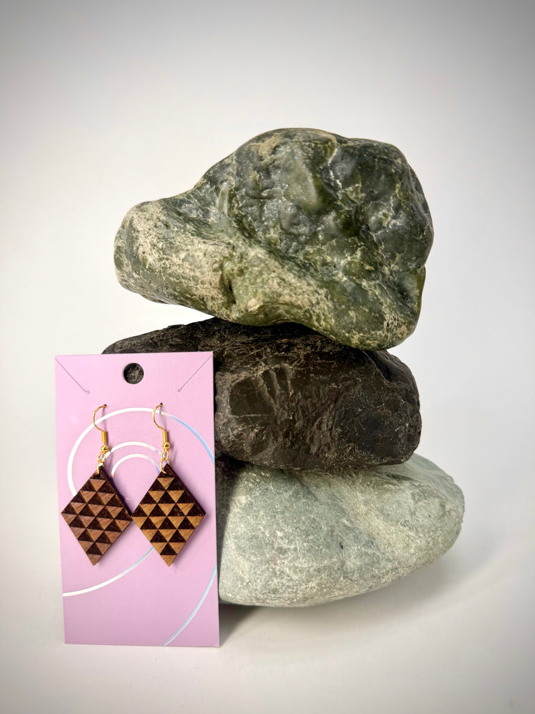 Niho Earrings