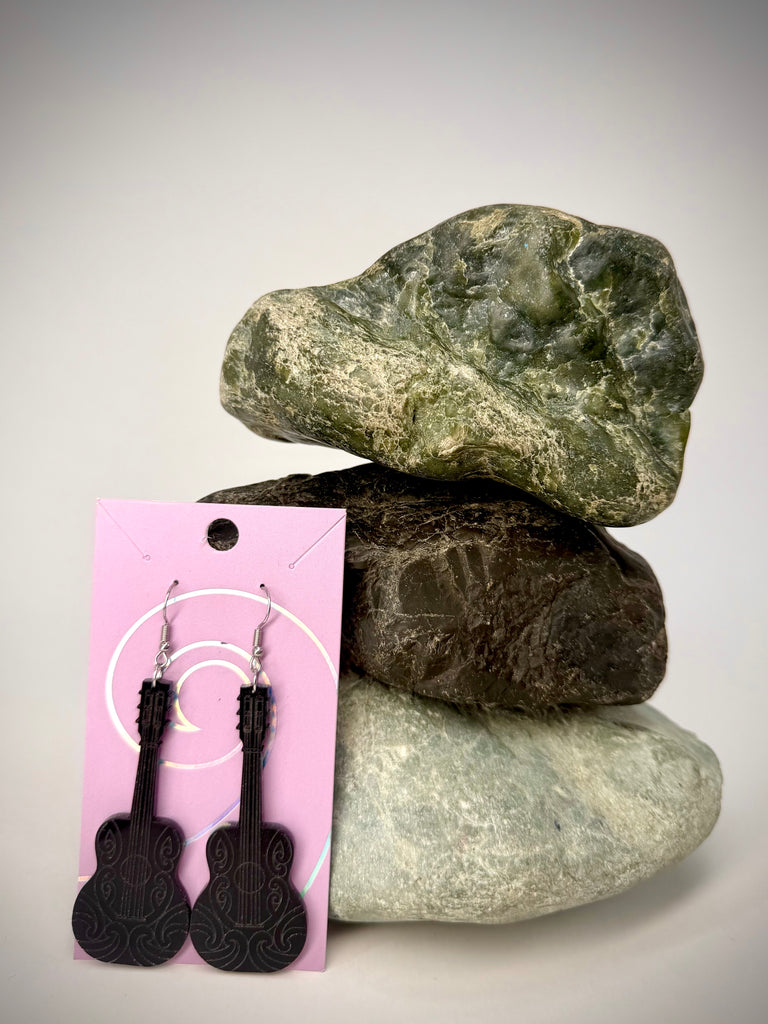 Guitars earring