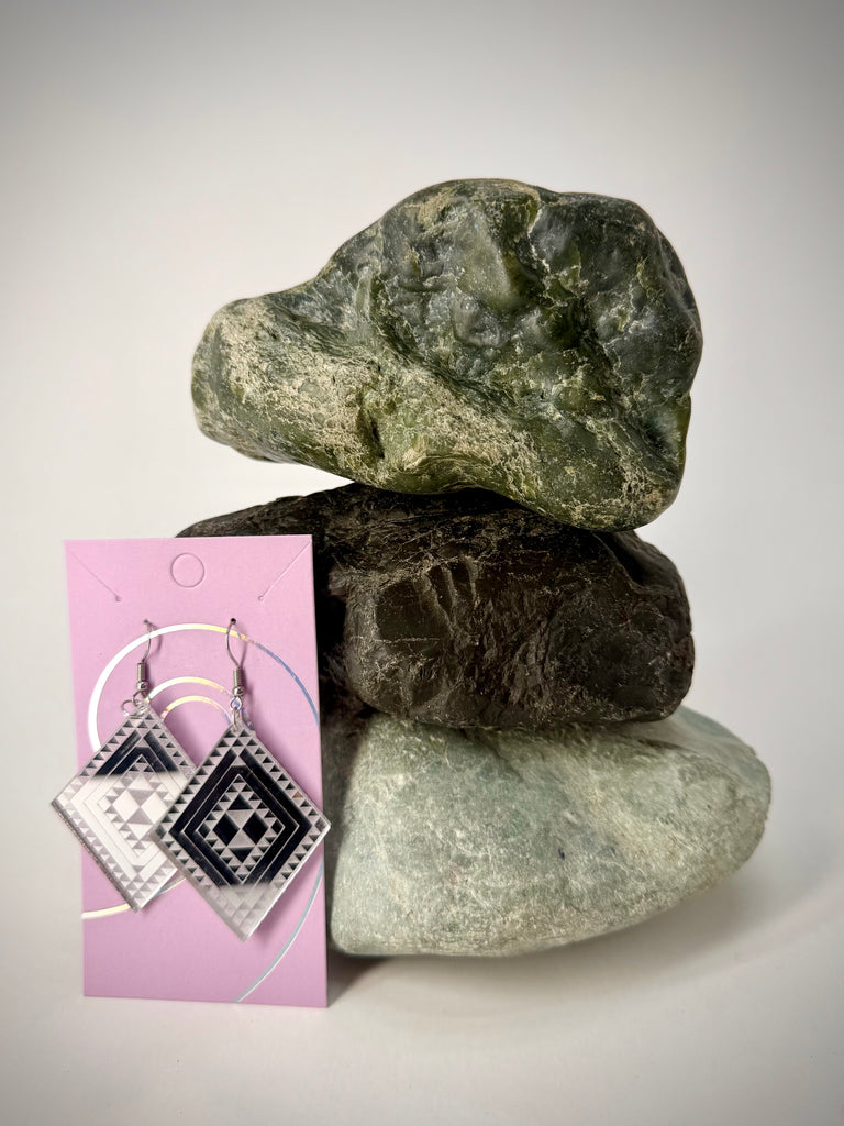 Taniko Earrings