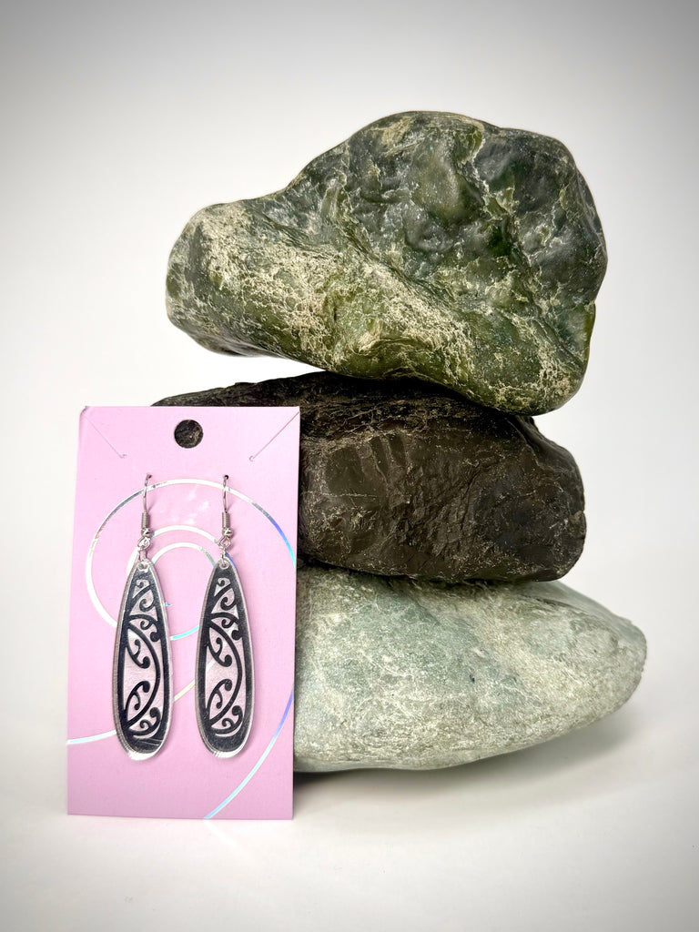 Kowhaiwhai Teardrop Earrings