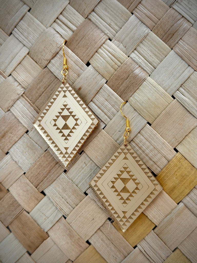 Taniko Earrings