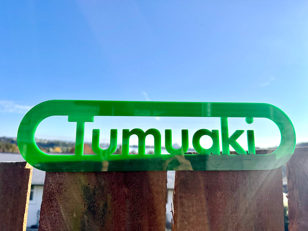 Kura signs