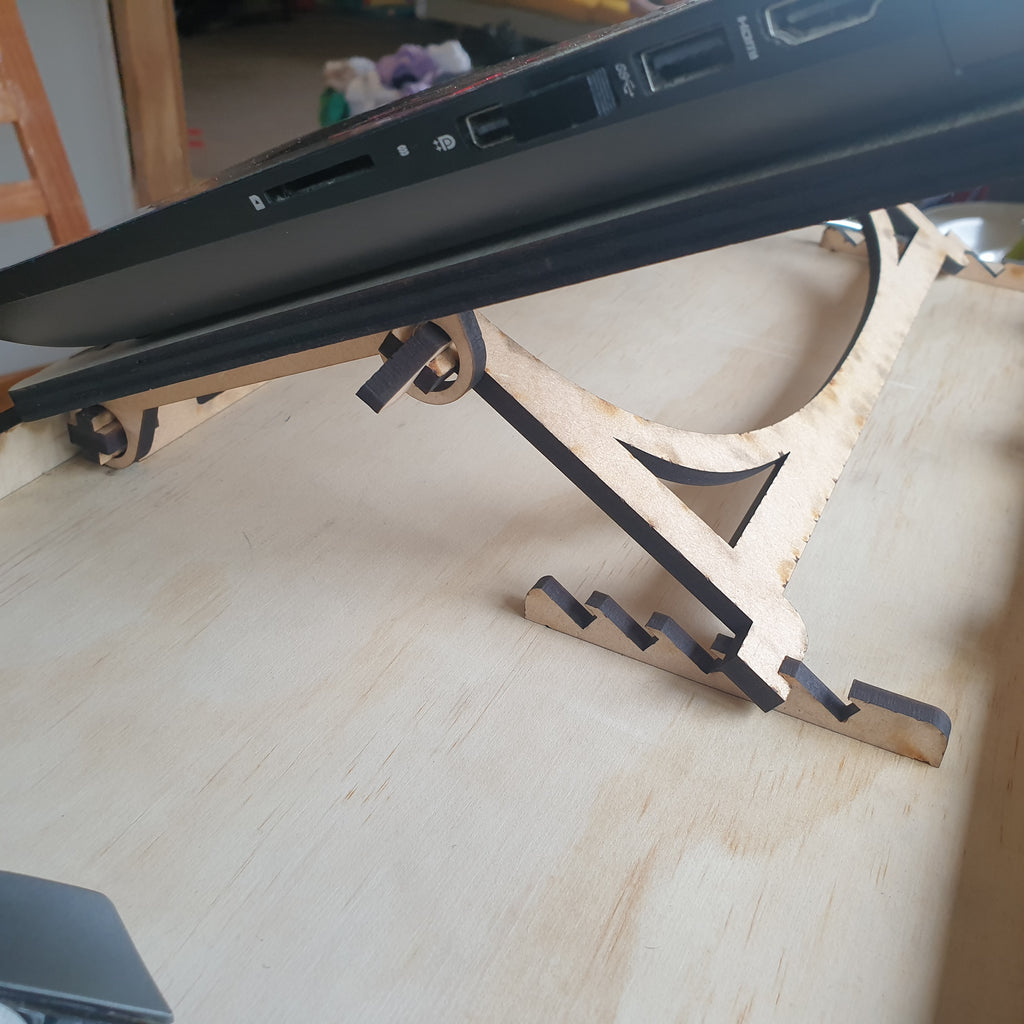 Laptop Table Desk wooden kitset large tilt - TroubleMaker.co.nz